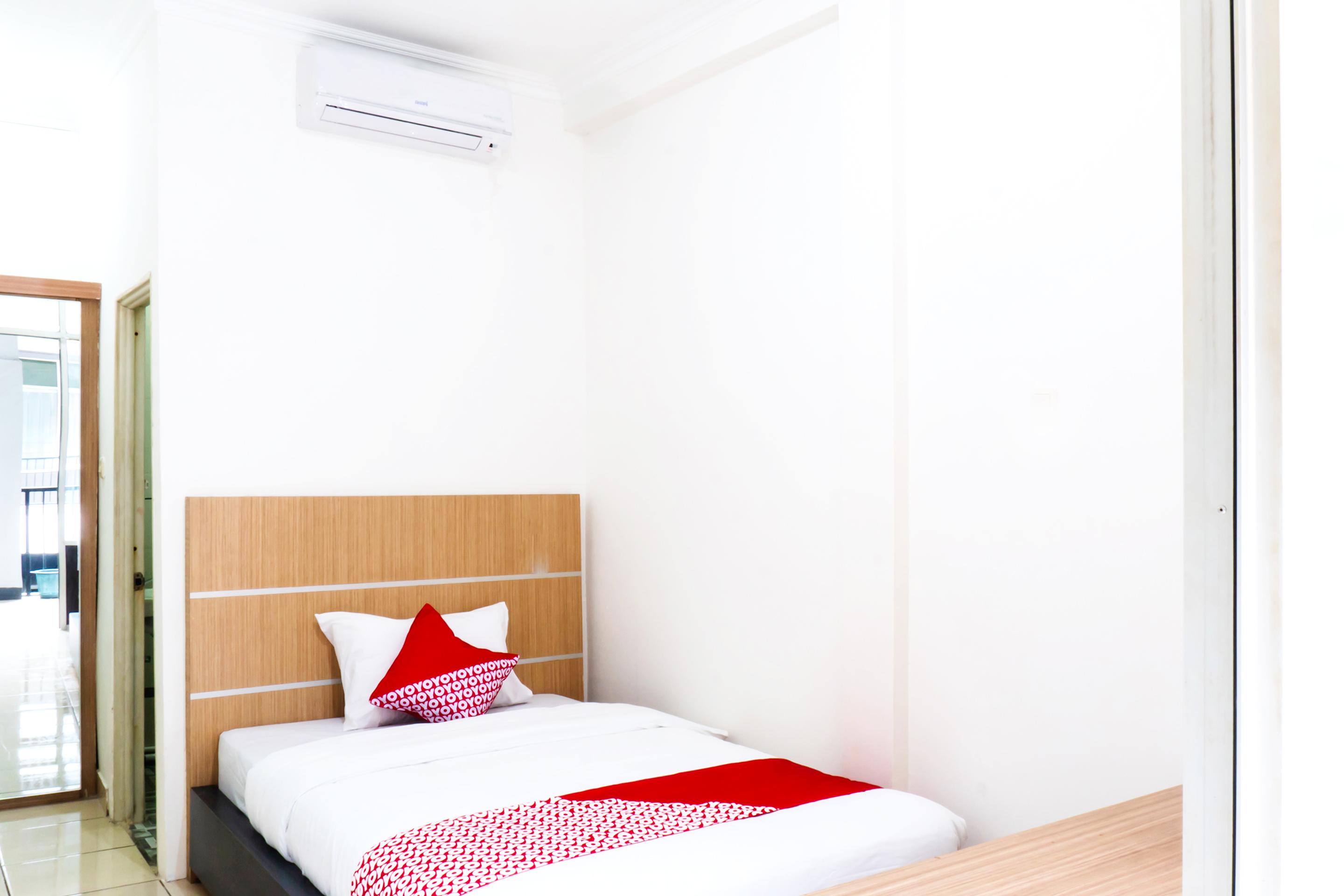 Super Oyo 617 Sukaraja Residence Syariah Bandung Kültér fotó