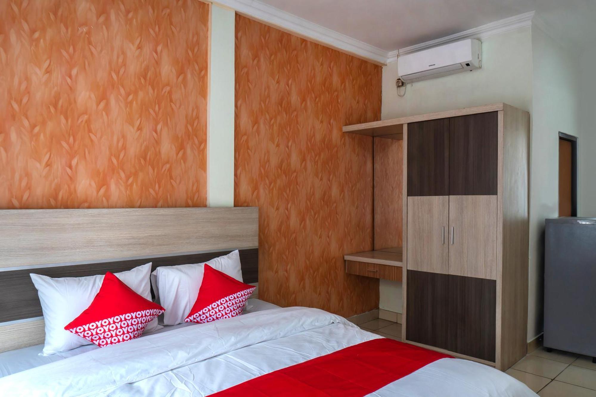 Super Oyo 617 Sukaraja Residence Syariah Bandung Kültér fotó