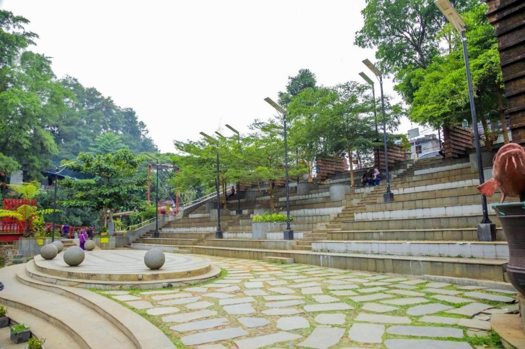 Super Oyo 617 Sukaraja Residence Syariah Bandung Kültér fotó